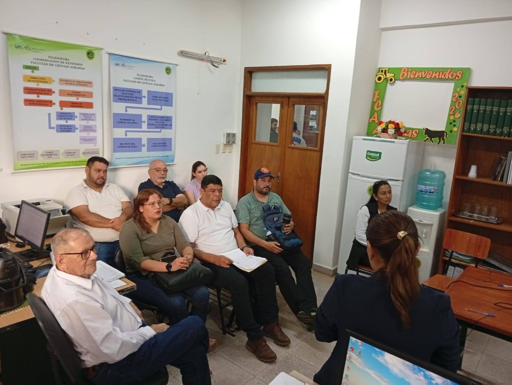 Equipo docente en actividades de la facultad